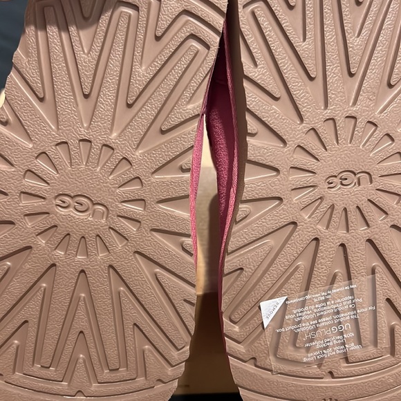 Big kids pink Jona Ugg boot- size 3 new! - Picture 7 of 7